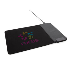 Alfombrilla con carga inalámbrica de 15W y puertos USB 14 P308.211 D 101