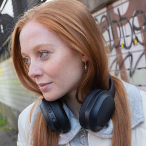 Auriculares Freemond inalámbricos ANC Urban Vitamin 35 P329.741 M 405