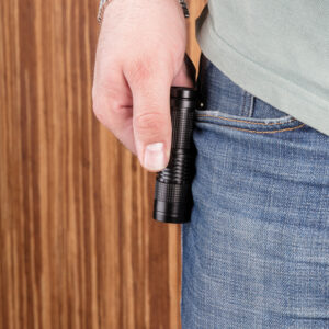 Linterna CREE de bolsillo 3W 22 P513.571 M 400