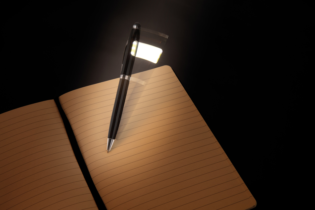 Bolígrafos publicitarios stylus con luz COB 7 Bolígrafos publicitarios stylus con luz COB - Imagen 7