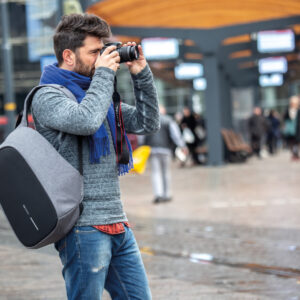 Mochila Bobby Pro antirrobo 104 P705.242 M 400