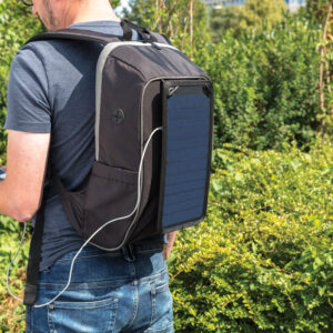 Mochila con panel solar sin PVC 21 P762.381 M 401