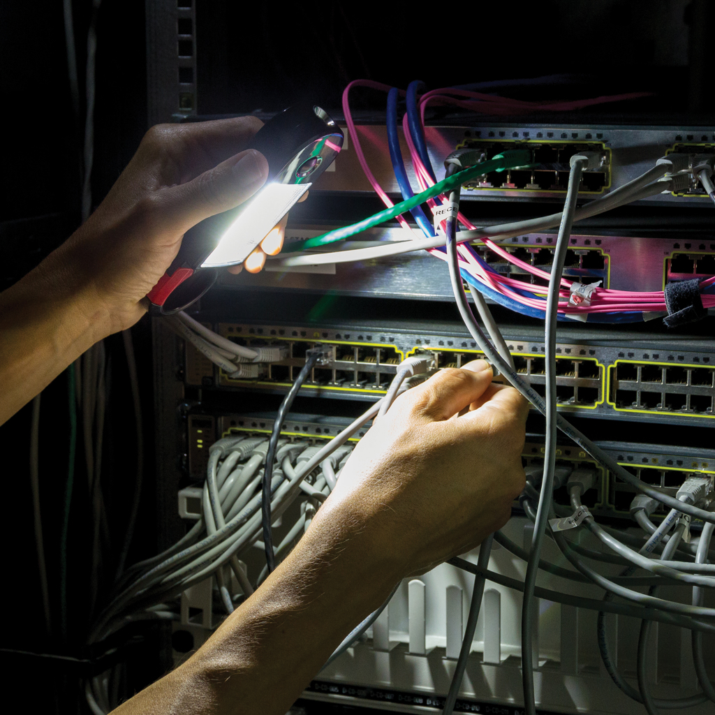 Luz de trabajo COB con imán 5 Luz de trabajo COB con imán - Imagen 5