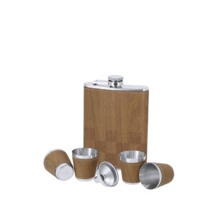 set personalizado de petaca premium de madera ideal para regalo